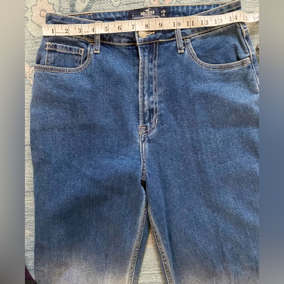🔥🔥NWT Hollister Sunset Ultra High-Rise Stacked Vintage Straight Blue Ombre Jeans - Picture 4 of 9